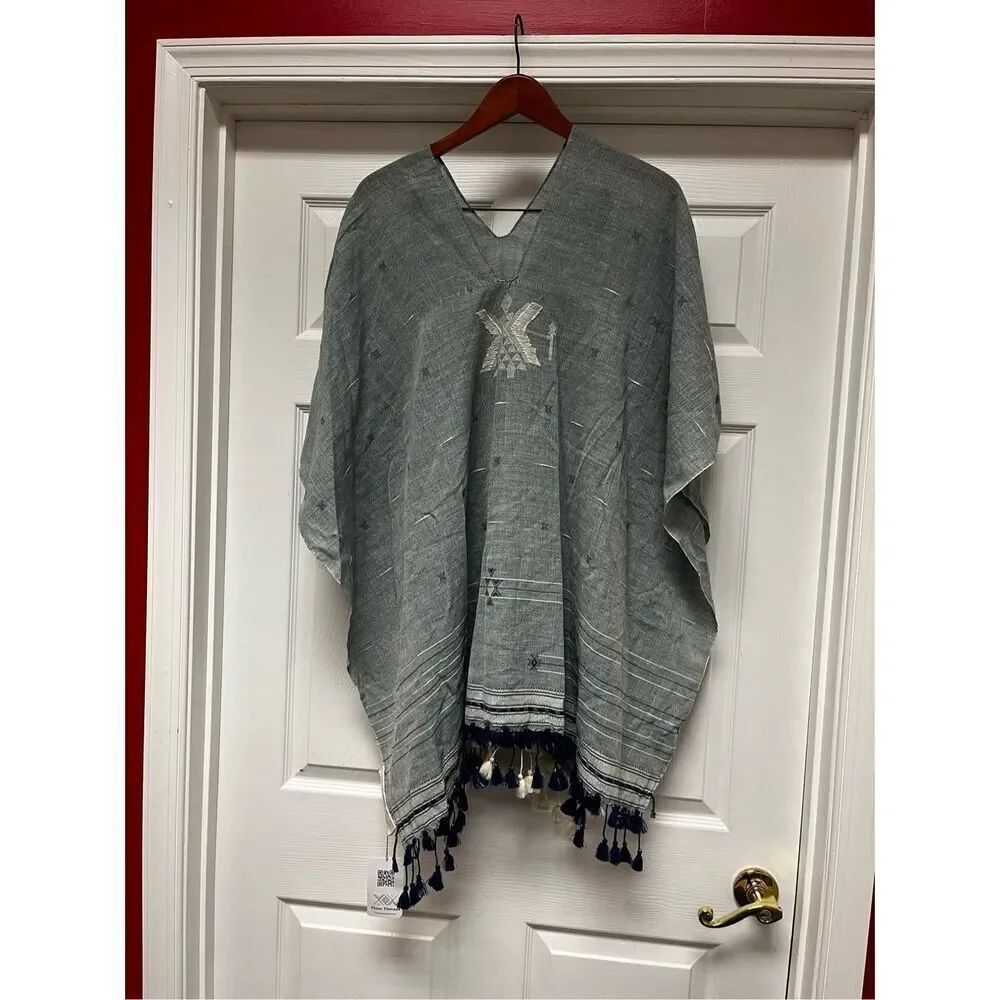 Three Threads Green Handknit PomPom Trim Ponco O/S NWT $300